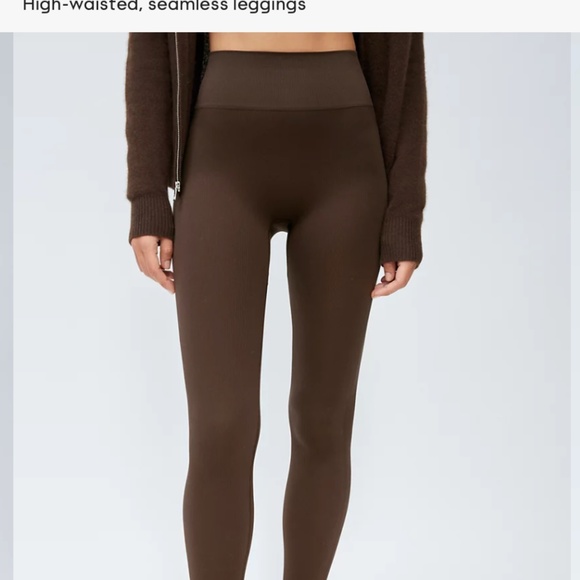 Babaton Seamless Crew Longsleeve and Leggings - Picture 2 of 3